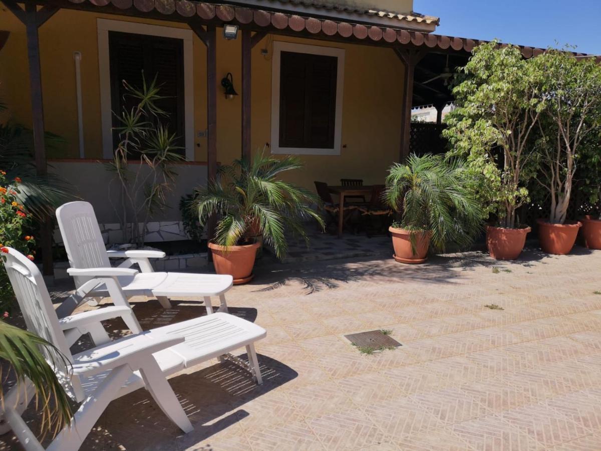 Ferienwohnung Xenia Garden 2 Avola Exterior foto
